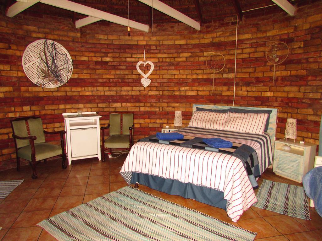 Imka Trinity Retreat Hotel Стормсривиер Стая снимка