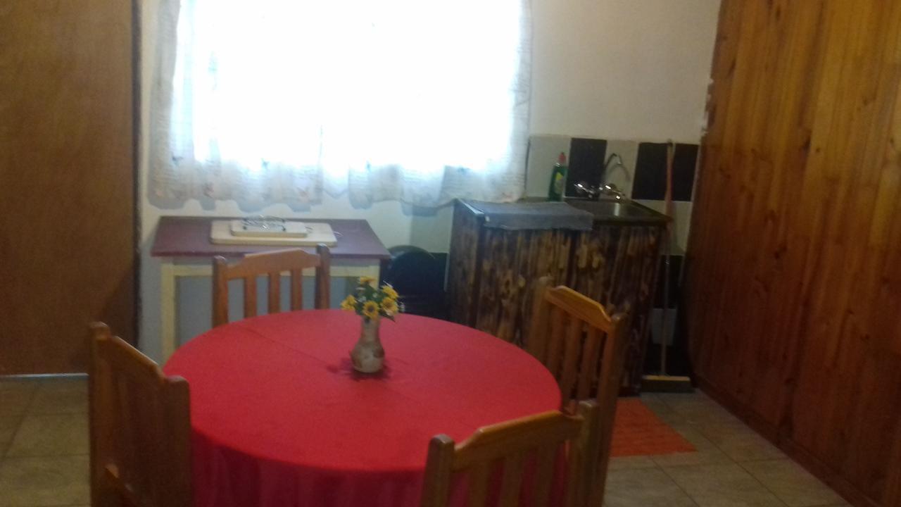 Imka Trinity Retreat Hotel Стормсривиер Екстериор снимка